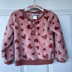 •Nicole Miller• Fuzzy Pullover Heart Top - Size 2T